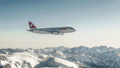Airbus A320 nad zasněženými Alpami