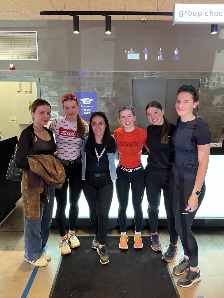 Družstvo reprezentující Polské gymnázium, Český Těšín.