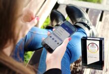 Aplikace a&o má již 250 000 uživatelů a umožňuje pohodlné cestování a pobyt, od rezervace až po objednávku na baru. Na základě 30 000 hodnocení hostů je appka a&o jednou ze tří oceněných v kategorii „Mobilita a cestování.“ Foto/vizualizace: a&o Hostels