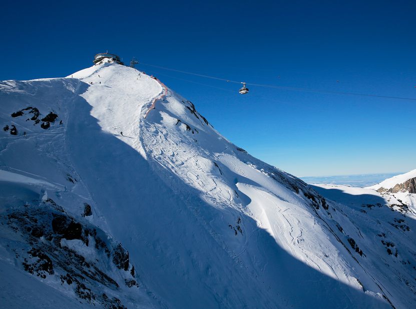 Schilthorn. Znáte z bondovky. Foto: Switzerland Tourism